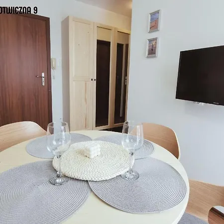 Sunny Apartment *